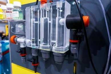 UV/UF water filtration system for safe drinking water